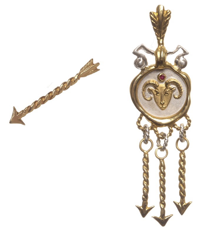 Zodiac earring with arrow stud by Jessica de Lotz and Louise Androlia. Click to read more!